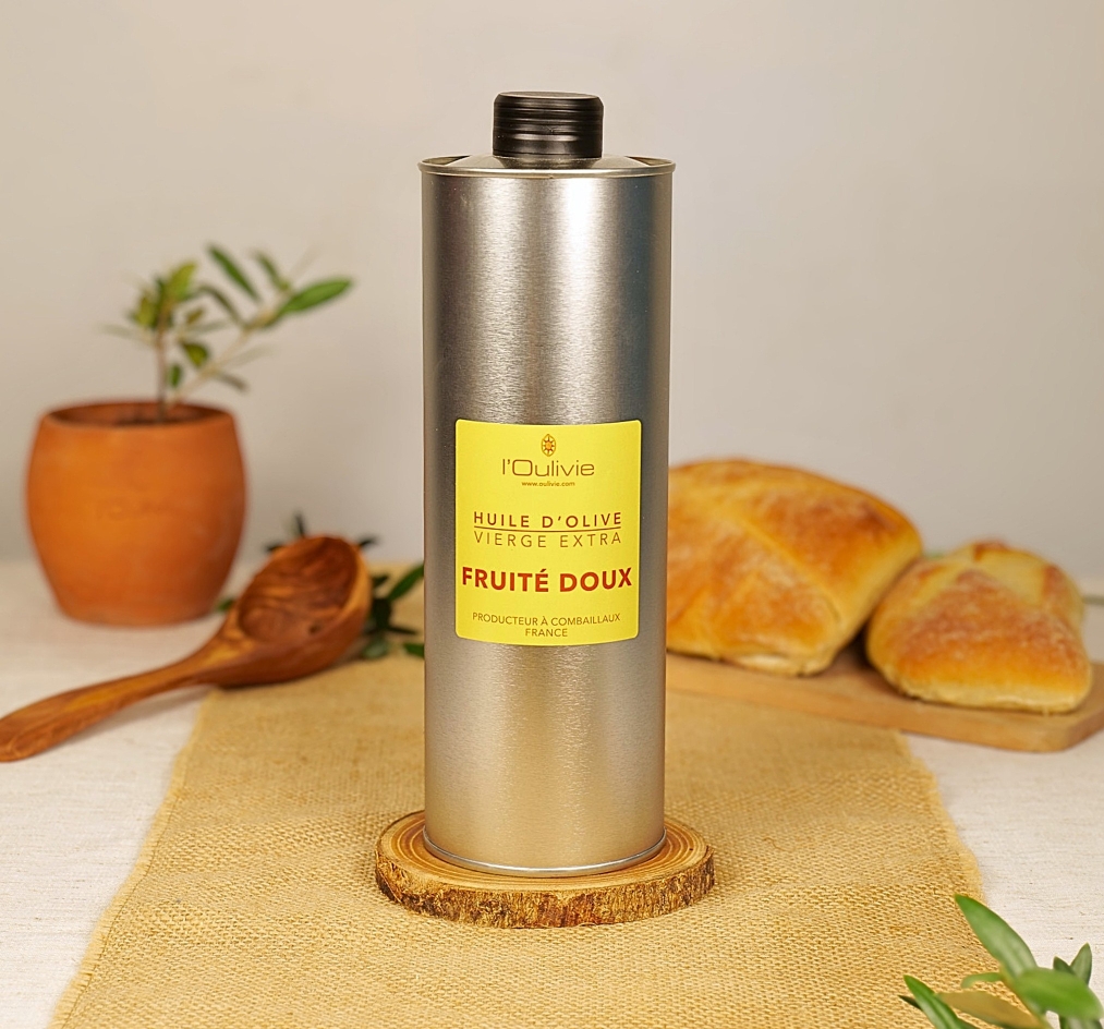 Huile d’olive Fruité doux du Domaine l'Oulivie.