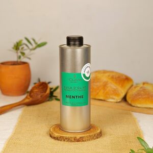 Huile d'olive à la menthe fraiche du Domaine de l'Oulivie